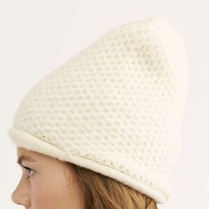 Free People Dreamland Beanie Ivory